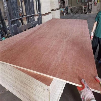 Kayu Lapis Komersial Harga Murah Dengan Okoume Bintangor Birch